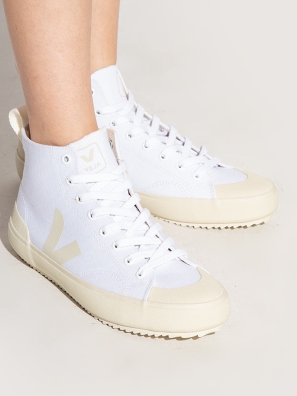 Veja Nova High-Top Canvas Sneakers White / Butter US 7/ EU 38
